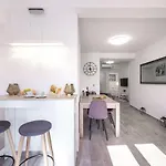 M&M Apartment
